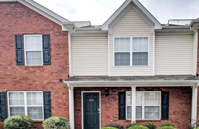Renovated Townhome Barfield Commons