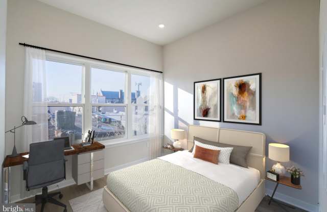 1330 S PATTON Street unit: 204