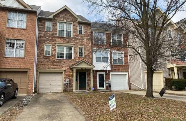 2210 Commissary Circle
