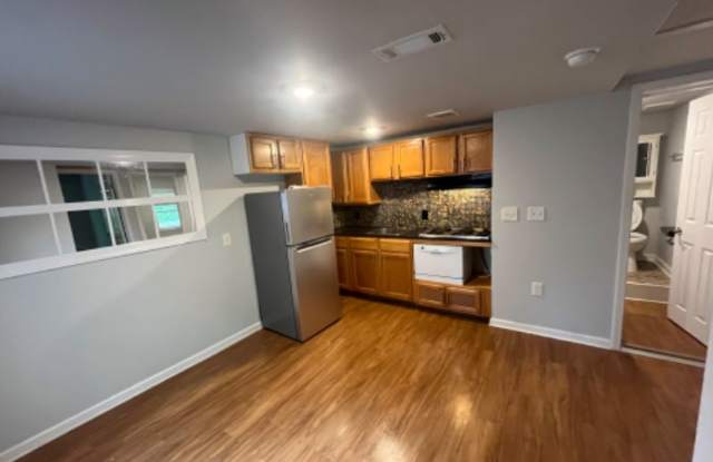 121 Westwood Dr