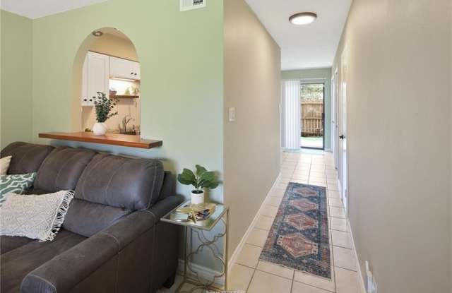 1900 Dartmouth Street