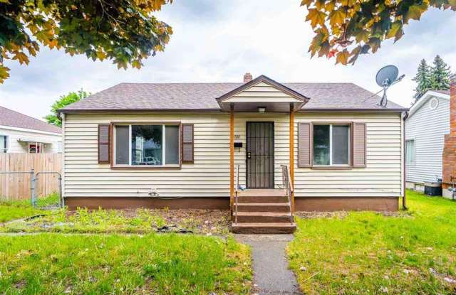 Photo of Dont Miss this 3 Bedroom 2 Bath Shadle Rancher