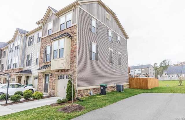 7842 Wistar Woods Pl