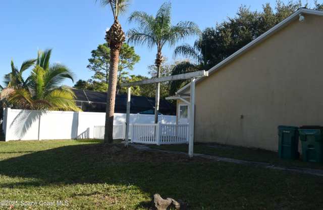 719 Samuel Chase Lane