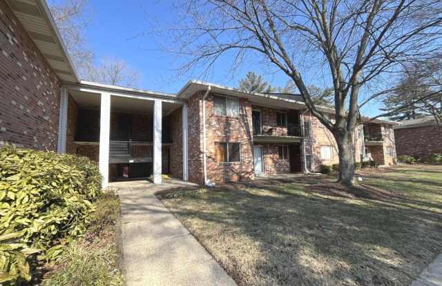 211-F VICTOR PKWY #211F