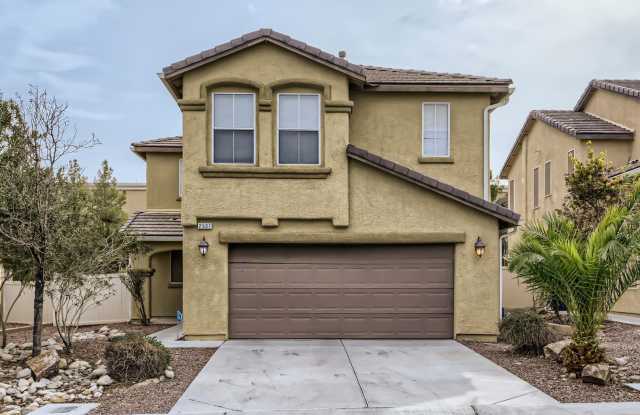 4 Bedroom Home in Henderson!