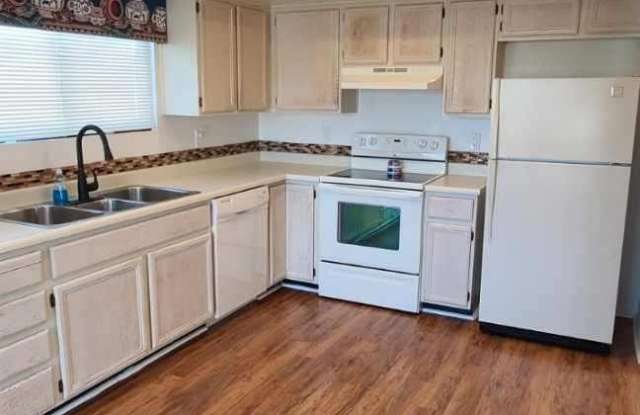 10238 E MINNESOTA Avenue