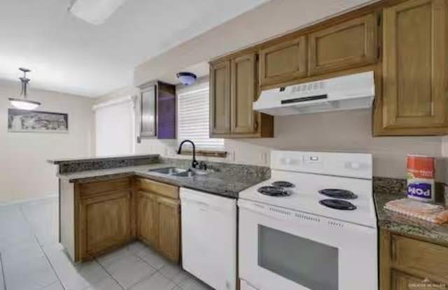 1600 Avocet Avenue unit: A