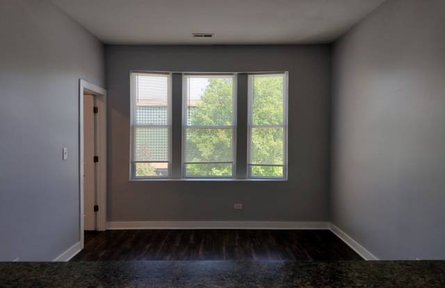 1943 West 48th Street - 1943-2