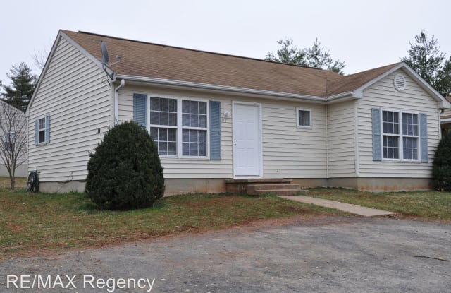 117 Aberdeen Drive - 117 Aberdeen Drive, Culpeper, VA 22701