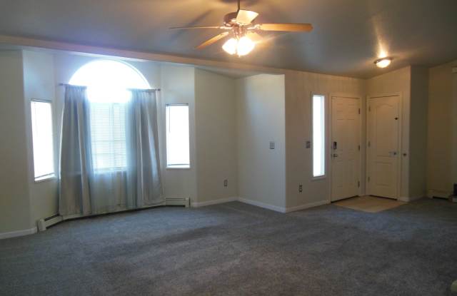 489 1/2 Appaloosa Ln