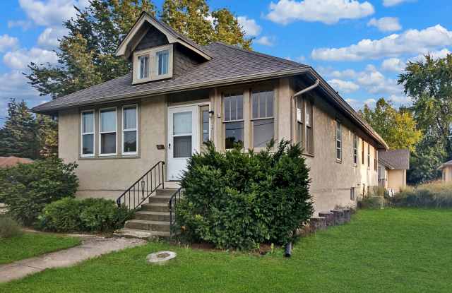 117 W Naperville Road