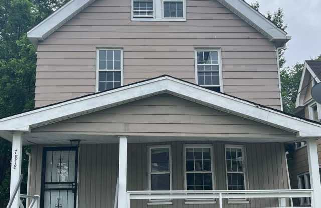 3bd Single Cash Pay/Section 8
