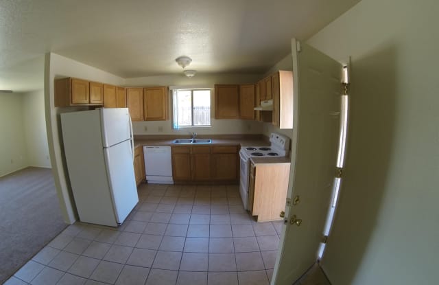 2443 N Goyette Avenue - 2443 North Goyette Avenue, Tucson, AZ 85712