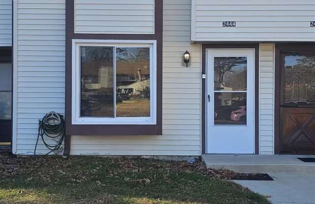 Photo of 2444 Bayberry Ct