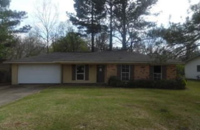 1023 Fairway St - 1023 Fairway Street, Jackson, MS 39212