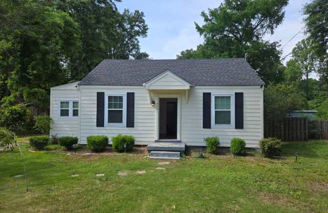 For Rent! Lakeview Drive in Auburn! - 955 Lakeview Drive, Auburn, AL 36830