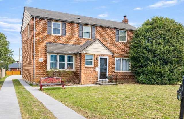 901 COOKE Lane
