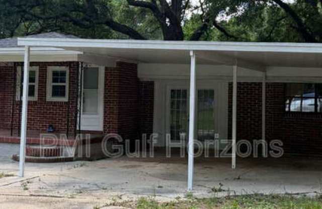 Photo of 635 Colbert Avenue