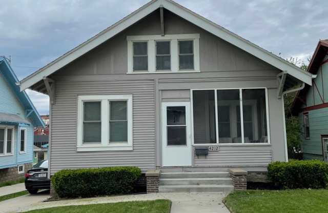 4 Bedroom home located near UNMC