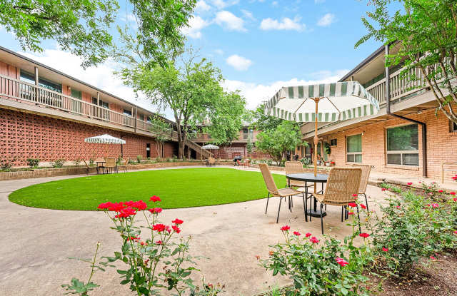 Photo of Lorrain Apartments