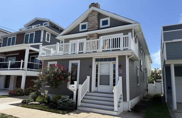 Photo of 6 N Melbourne Ave