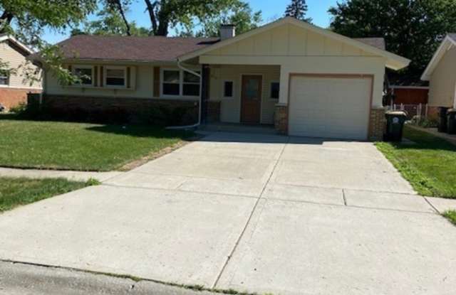 Photo of 510 SHADYWOOD Lane