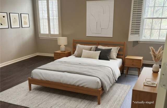 2505 Oak Quarters SE