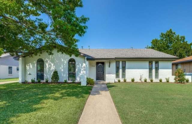 Photo of 1718 Crescent Drive