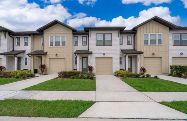 1013 Plantation Lane - 1