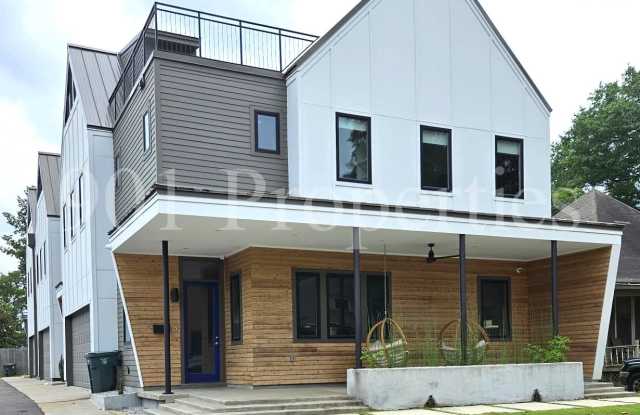 2115 Jefferson Avenue