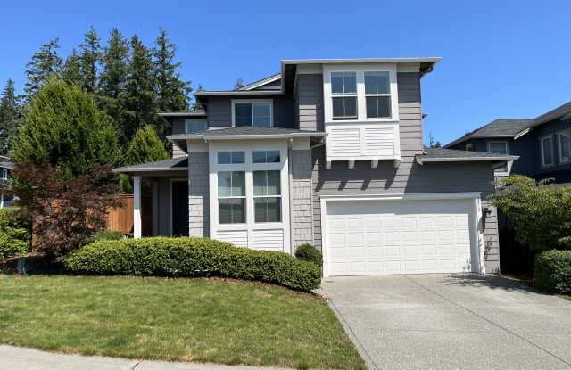 2412 Ne Boulderstone Ct