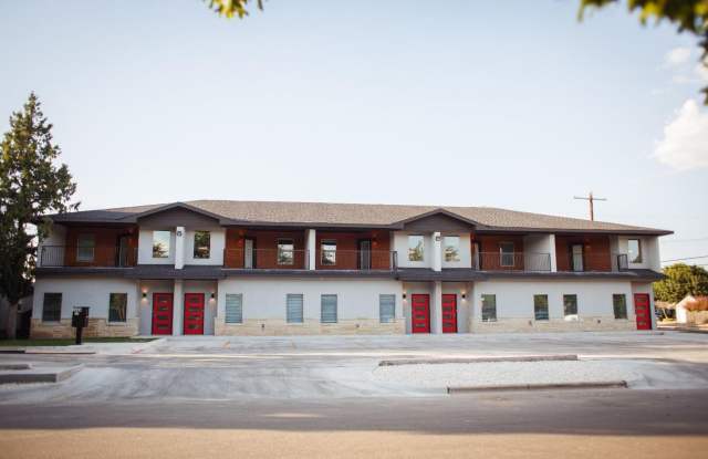 STUNNING 4 Bedroom Near Tech