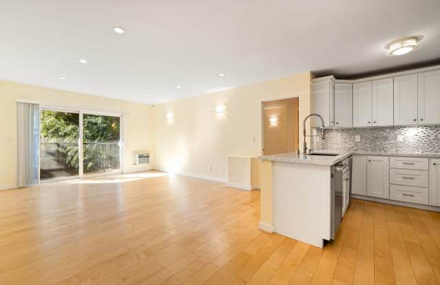 ✨ Newly Renovated Codo | A+ Location | Modern Elegance ✨
