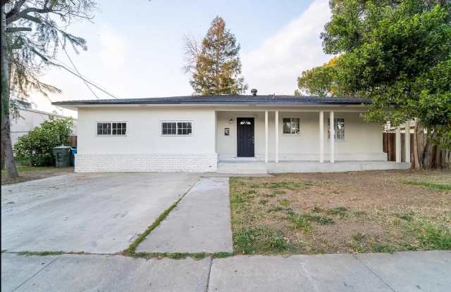 1215 Whyler Road - 4