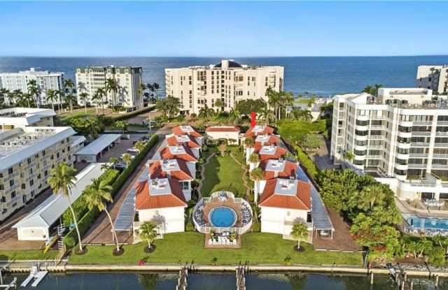 3070 Gulf Shore Blvd N lot: 107