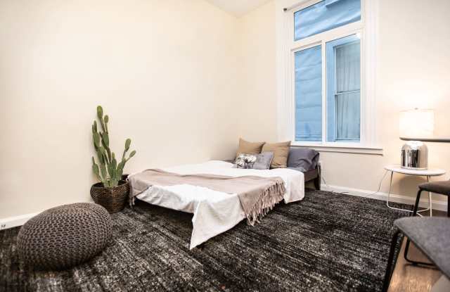 Photo of 57 Taylor