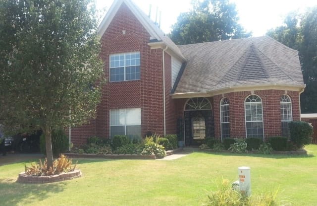 7273 Rourke - 7273 Rourke Circle, Shelby County, TN 38125