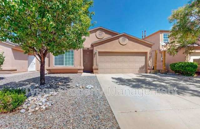 Photo of 1033 Desert Paintbrush Loop NE