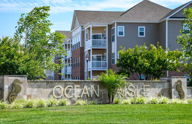 Ocean Aisle Luxury Apartment Homes