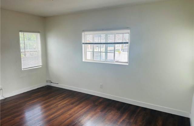 1178 East 21st Street