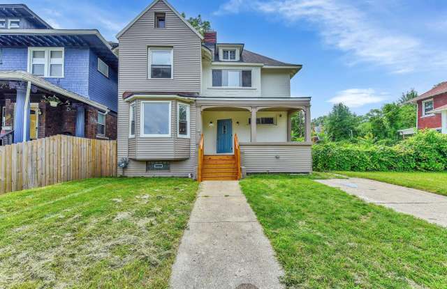 322 King Street