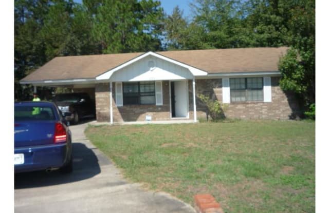 232 Honey Lane Cir - 232 Honey Lane Circle, Hinesville, GA 31313