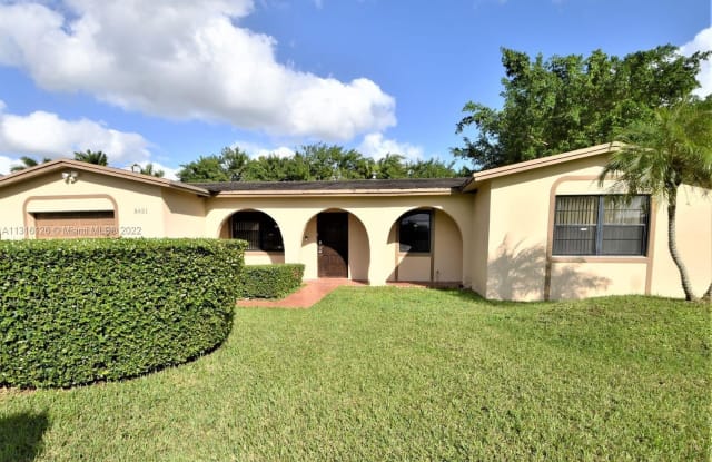 8431 SW 129th Ave - 8431 Southwest 129th Avenue, Kendale Lakes, FL 33183