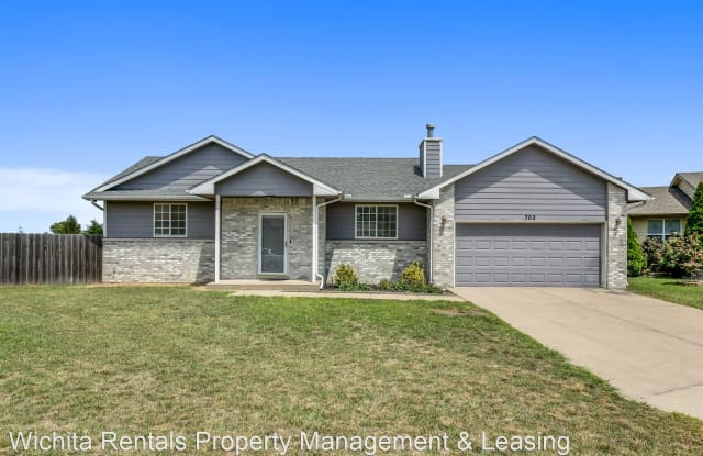 702 S. Cranbrook Circle - 702 South Cranbrock Circle, Wichita, KS 67207