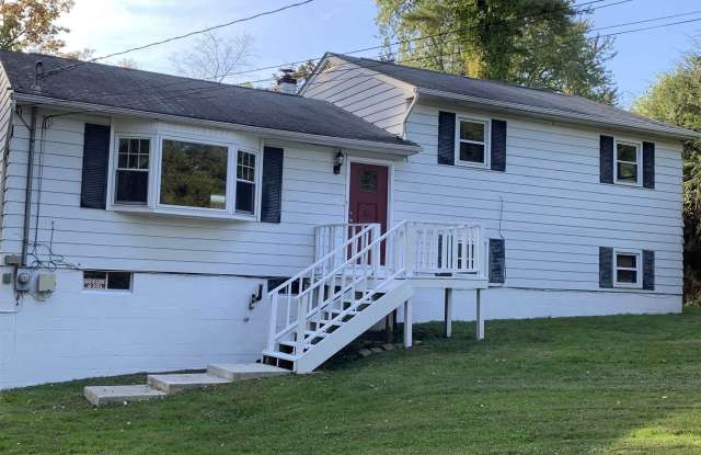 9 AUSTIN CT