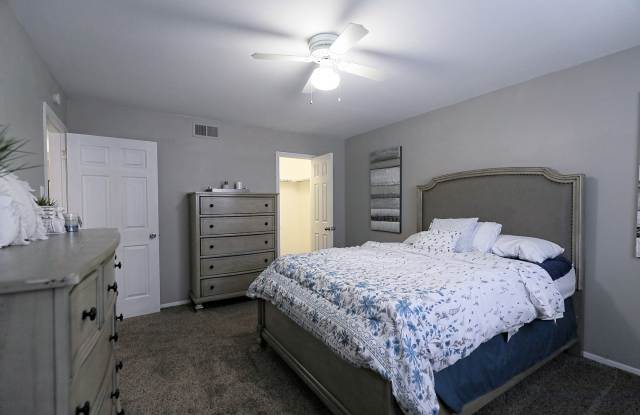 Bridge at Terracina Apartment Homes