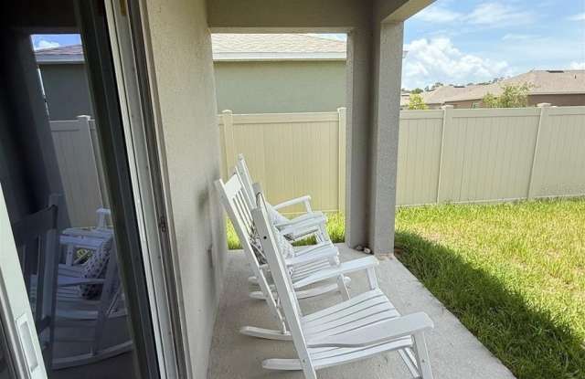 7117 CATTLE EGRET DR