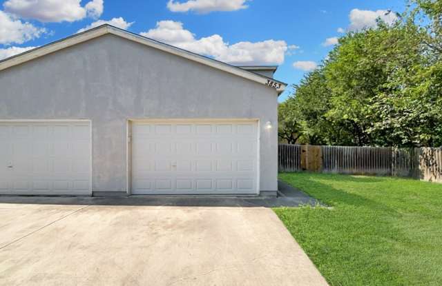 Photo of 3853 MAVERICK CREEK RD