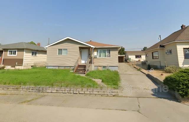 1209 E Kiernan Ave